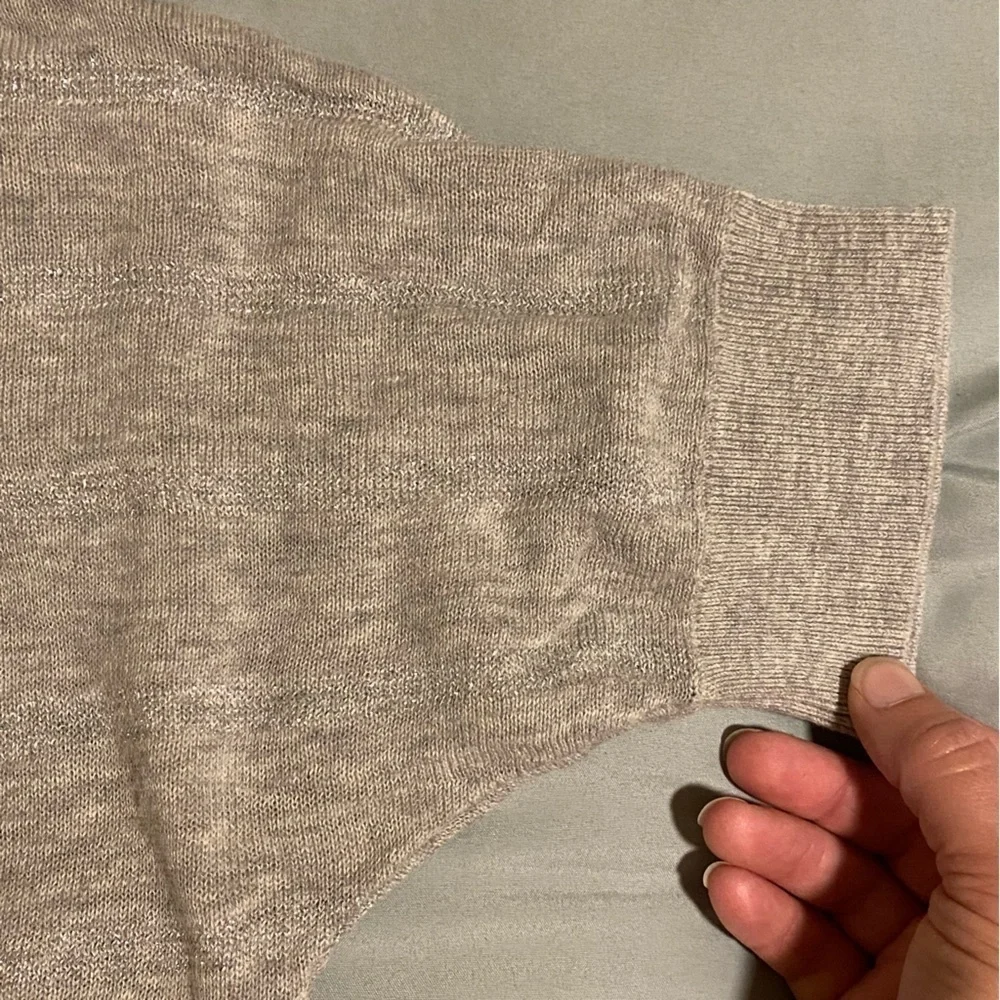 Banana Republic Gray and Silver Stripes Sz Medium